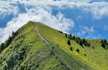 Hiking trail - Le Môle from Chez Béroud