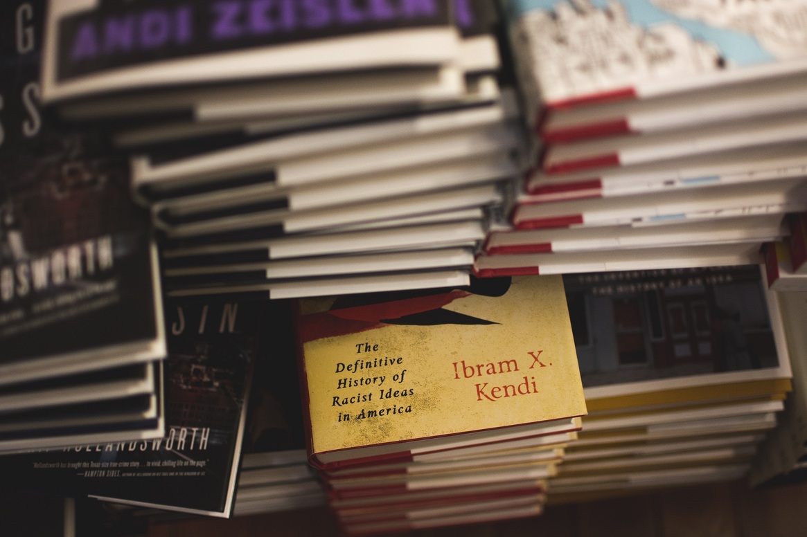 Bookshop "Librairies Lettres Libres"